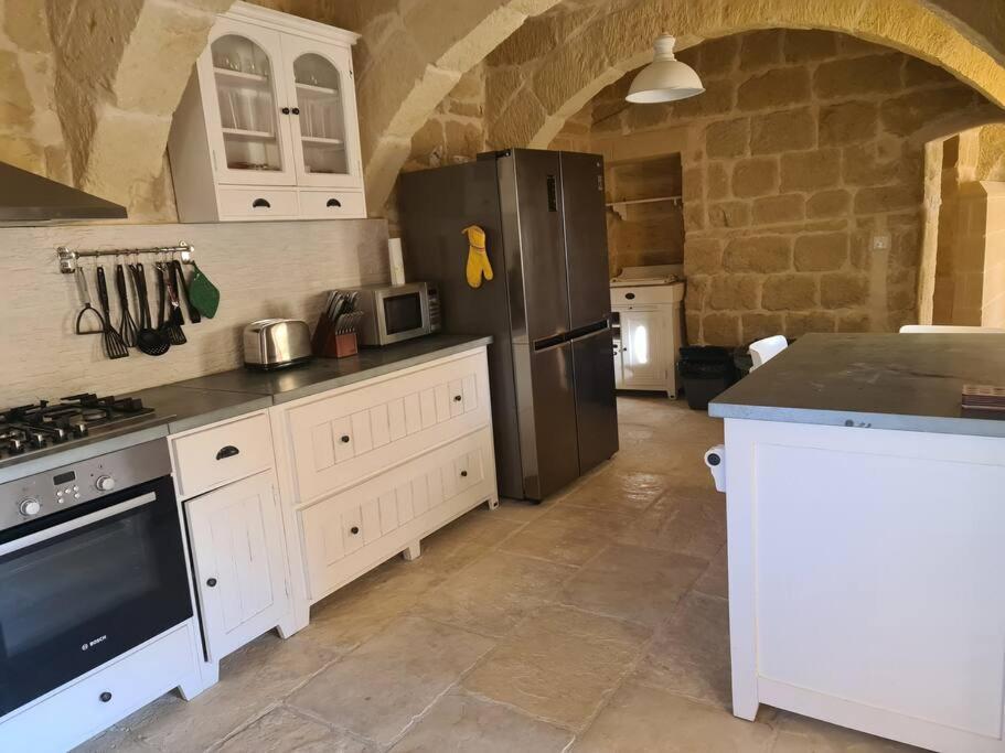 Farmhouse Villa With Large Pool And Garden In Gozo 가르브 외부 사진