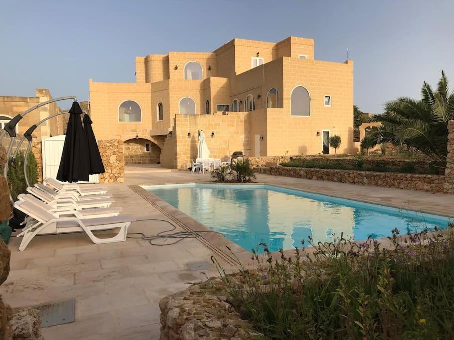 Farmhouse Villa With Large Pool And Garden In Gozo 가르브 외부 사진