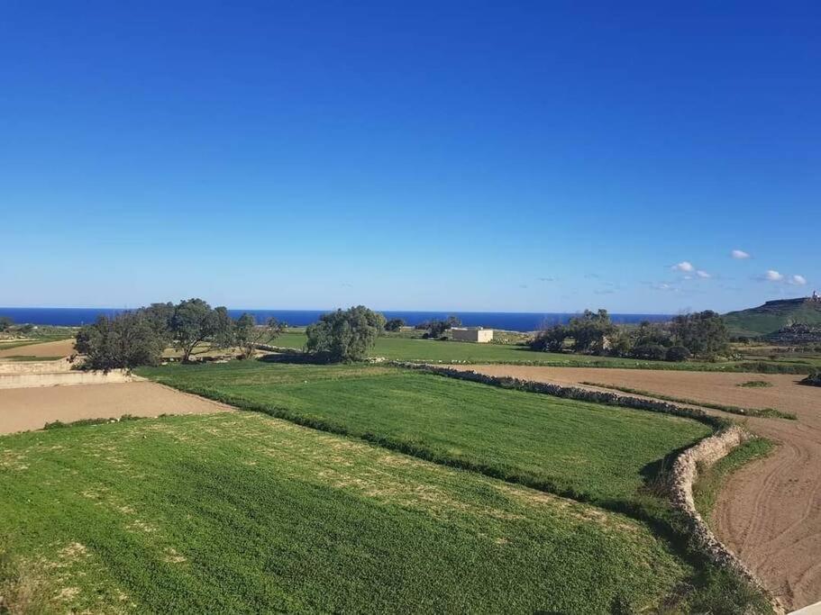 Farmhouse Villa With Large Pool And Garden In Gozo 가르브 외부 사진