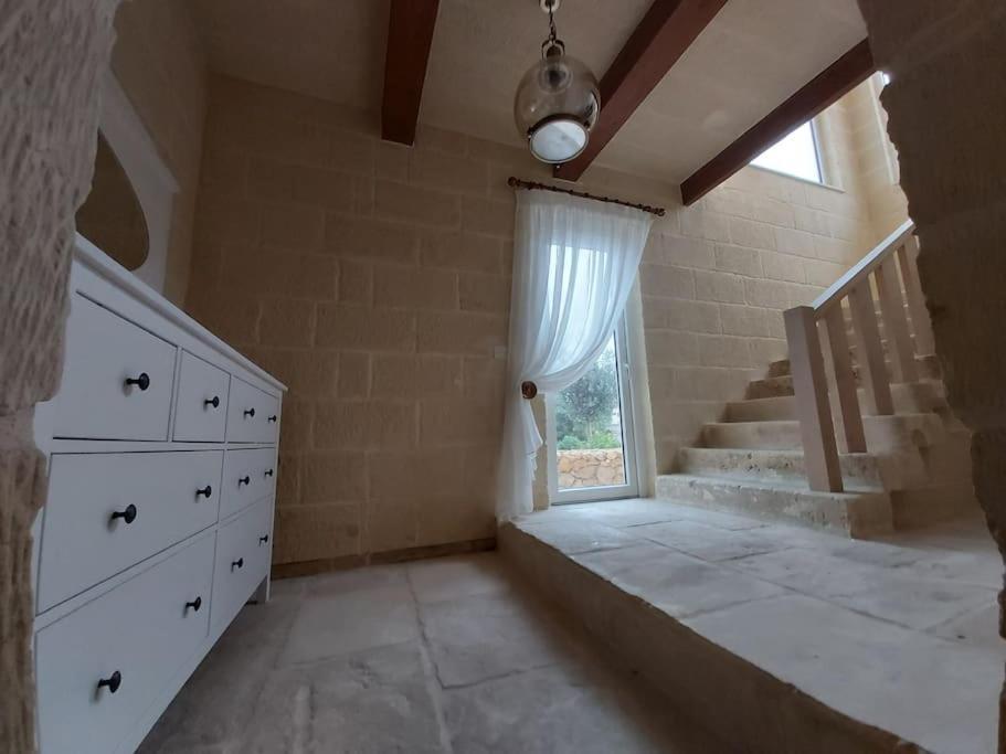 Farmhouse Villa With Large Pool And Garden In Gozo 가르브 외부 사진