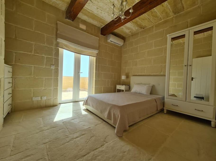 Farmhouse Villa With Large Pool And Garden In Gozo 가르브 외부 사진