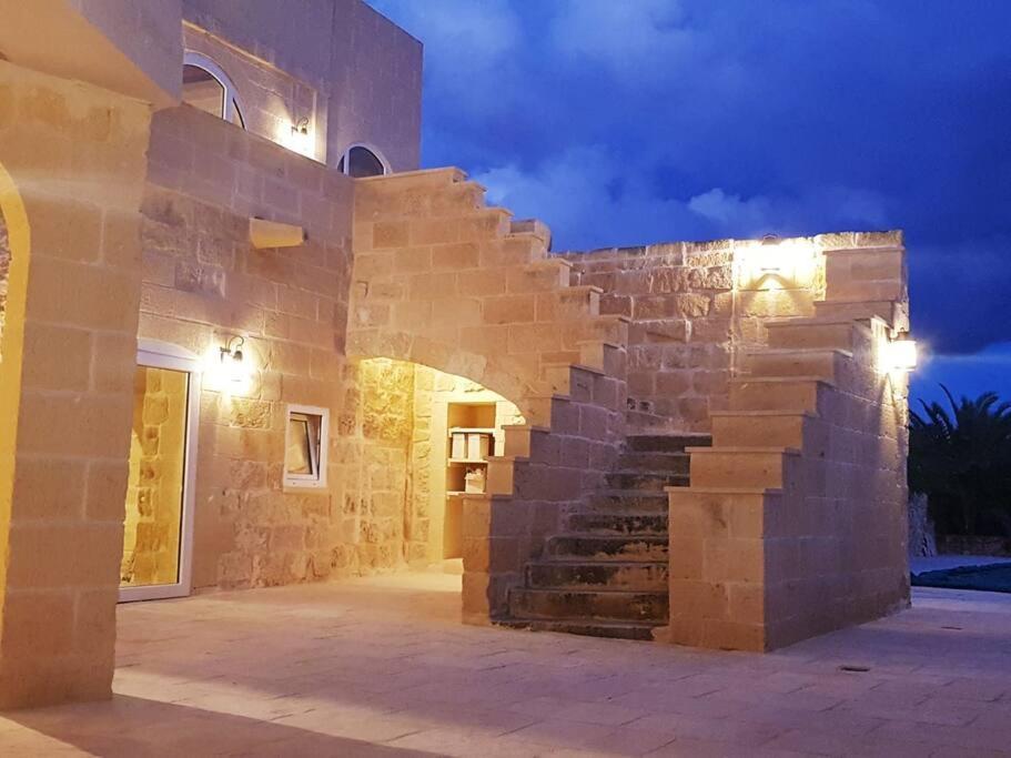 Farmhouse Villa With Large Pool And Garden In Gozo 가르브 외부 사진