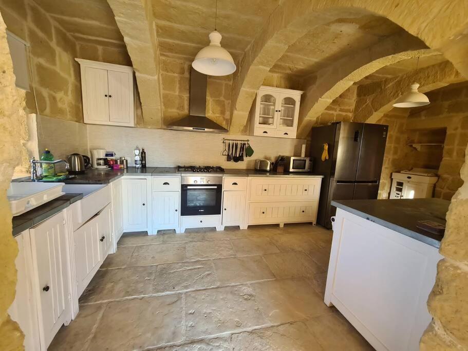 Farmhouse Villa With Large Pool And Garden In Gozo 가르브 외부 사진